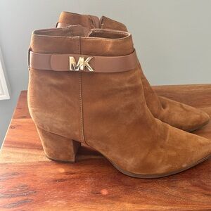Michael kors ankle booties